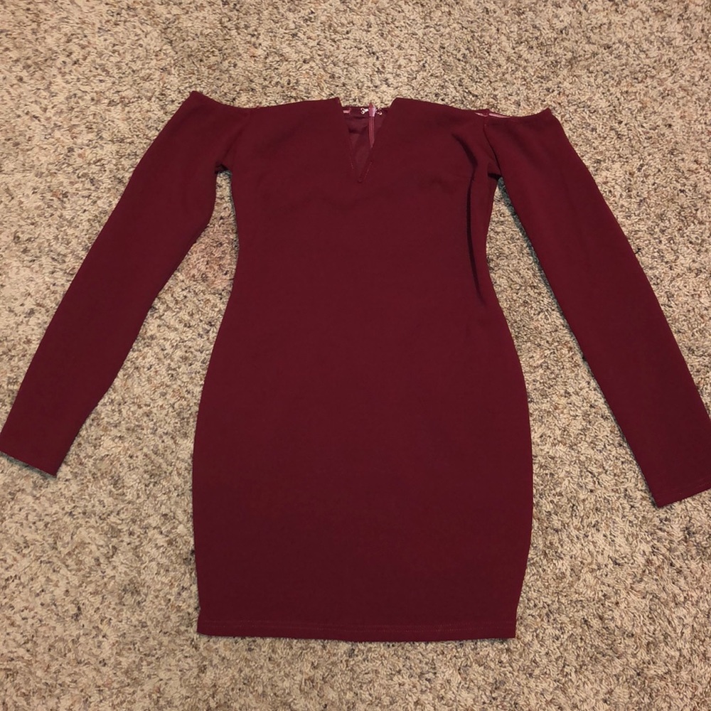 Lulu’s red long sleeve red short dress
